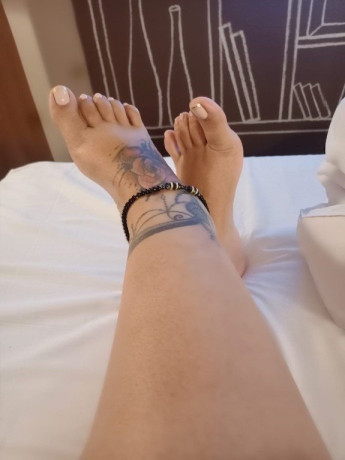 24-hours-available-low-price-unlimited-shorts-vip-college-girl-and-bhabhi-available-call-me-big-2